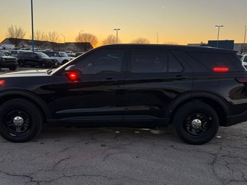 New 2025 Ford Explorer 4WD Police Interceptor image 7