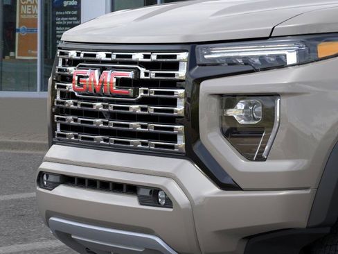 New 2026 GMC Canyon Denali image 21