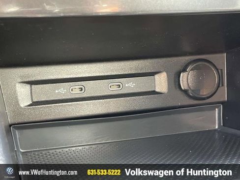 Used 2024 Volkswagen Tiguan S image 27