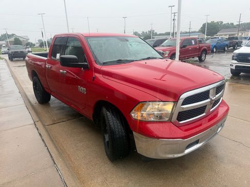 Used 2016 RAM 1500 Classic SLT RWD image 7