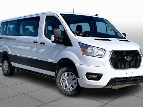 Used 2022 Ford Transit 350 XLT image 3