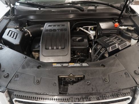 Used 2017 GMC Terrain SLE image 39