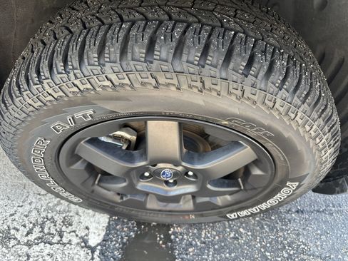 Used 2025 Subaru Outback Wilderness AWD/4WD image 7