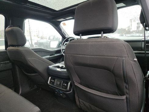 Certified 2022 Ford F150 XLT w/ Equipment Group 302A High image 32