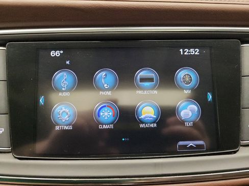 Used 2018 Buick Enclave Avenir w/ Avenir Technology Package AWD/4WD image 25