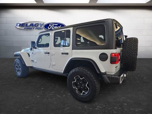 Used 2022 Jeep Wrangler Unlimited Rubicon 4xe w/ Cold Weather Group AWD/4WD image 3
