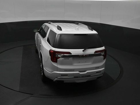 Used 2023 GMC Acadia Denali AWD/4WD image 16