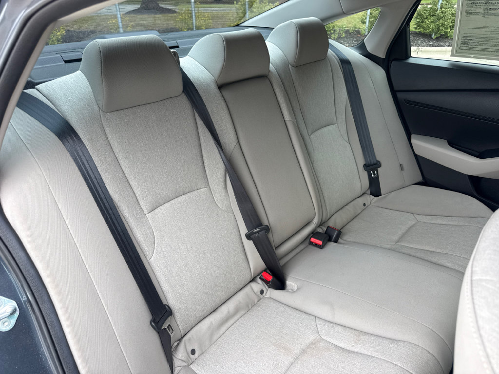 Certified 2023 Honda Accord EX image 34