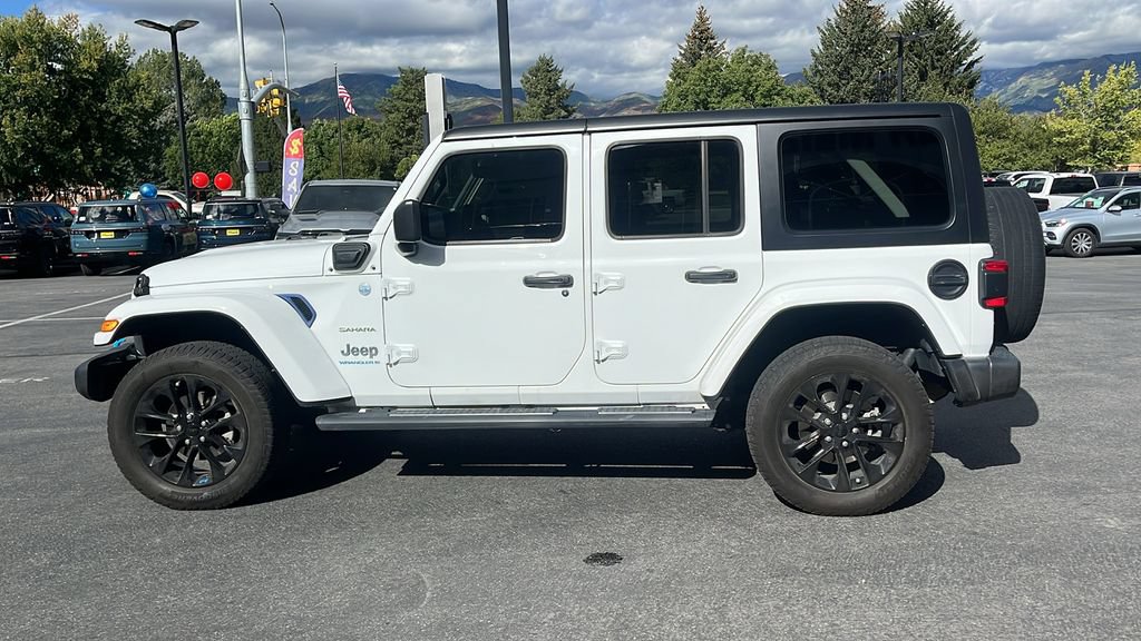 Used 2023 Jeep Wrangler Unlimited Sahara AWD/4WD image 6