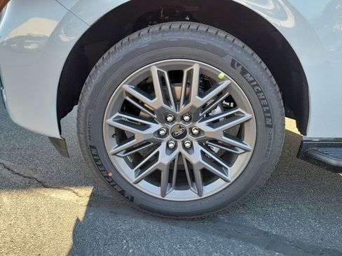 New 2026 Ford Expedition Max Platinum w/ Stealth Appearance Package image 28