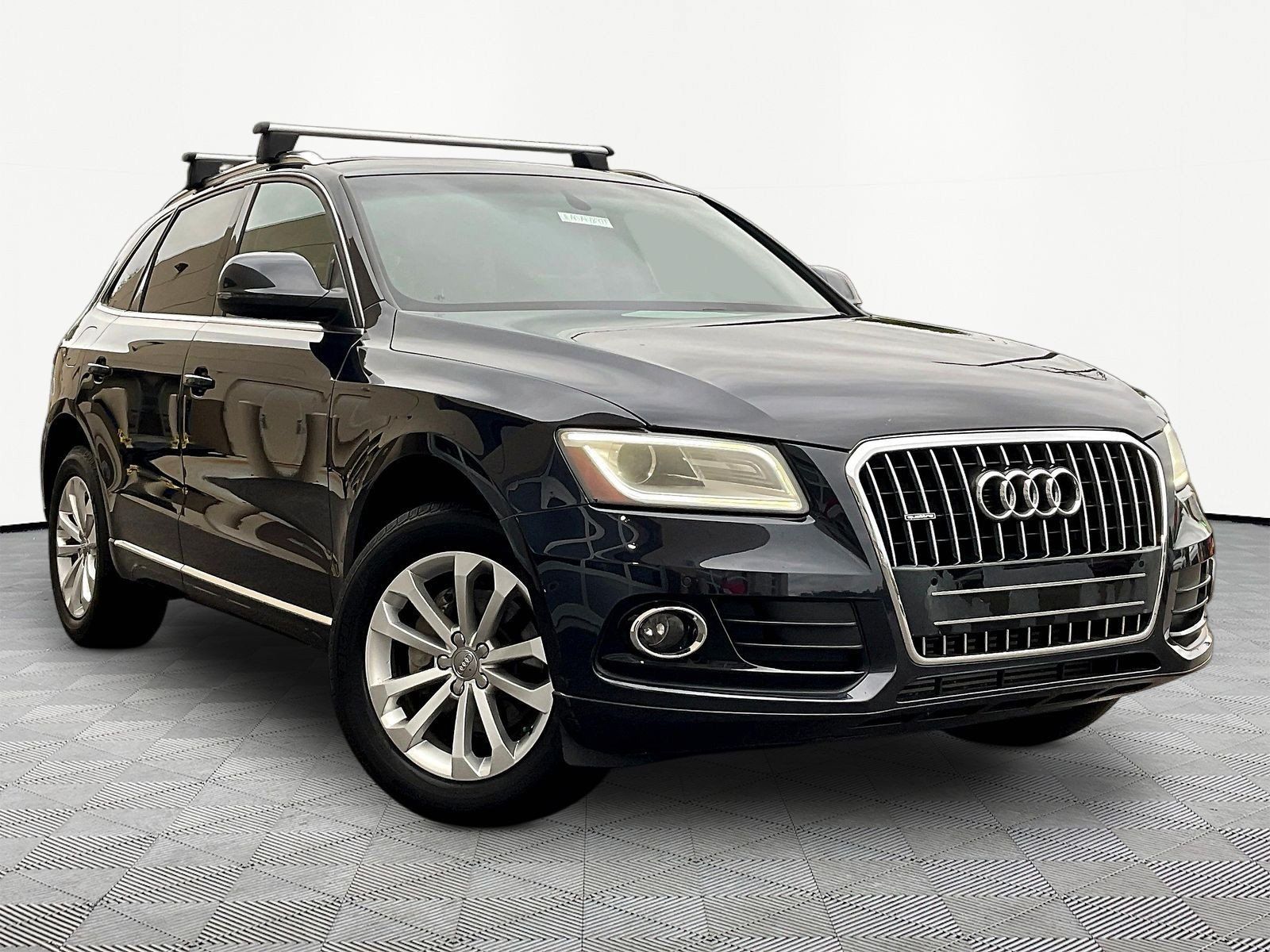Used 2014 Audi Q5 2.0T Premium Plus w/ Premium Plus Package AWD/4WD image 3