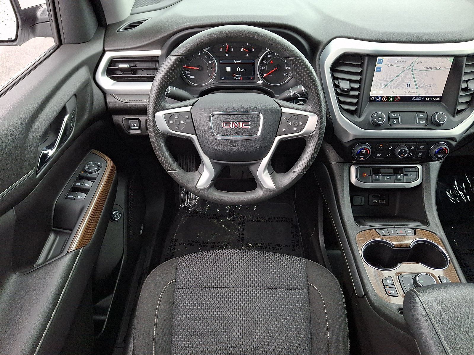 Used 2023 GMC Acadia SLE w/ Driver Convenience Package FWD image 12