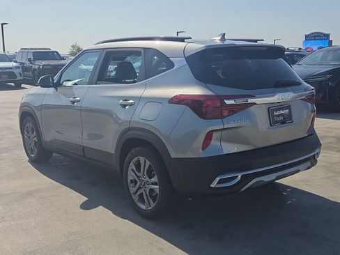 Used 2023 Kia Seltos S FWD image 8