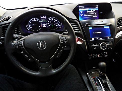 Used 2019 Acura ILX FWD image 17