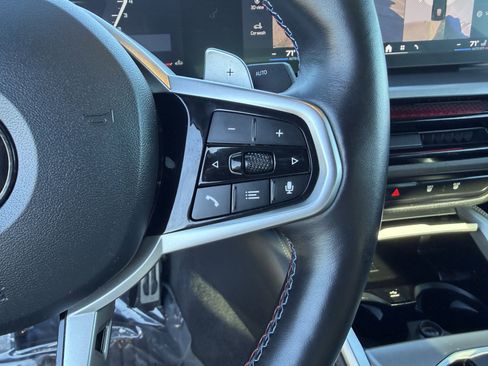 Used 2025 BMW M440i Coupe w/ Premium Package image 25