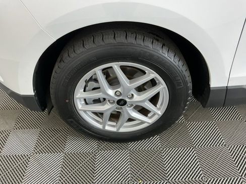 Used 2024 Ford Edge SEL image 29