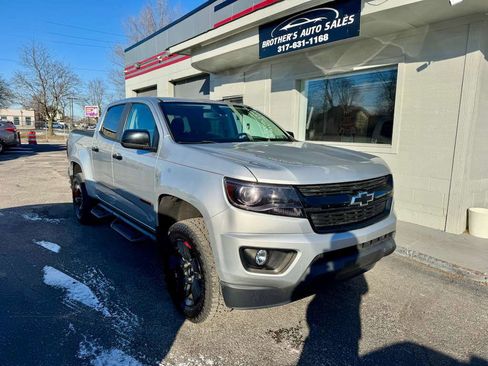 Used 2018 Chevrolet Colorado LT w/ Redline Special Edition image 5