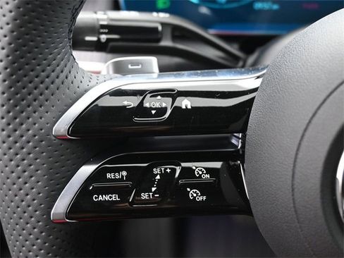 New 2026 Mercedes-Benz GLC 300 4MATIC image 7