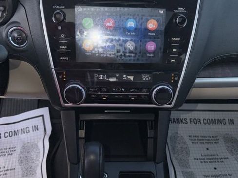 Used 2019 Subaru Outback 2.5i Limited w/ Popular Package #2 image 24