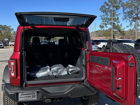 New 2025 Ford Bronco Badlands w/ Sasquatch Package image 6