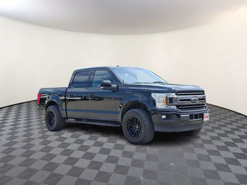 Used 2018 Ford F150 XLT w/ Equipment Group 302A Luxury RWD image 4