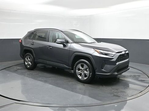 Used 2024 Toyota RAV4 XLE FWD image 16