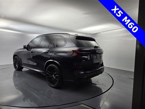Used 2025 BMW X5 M60i w/ Executive Package image 6