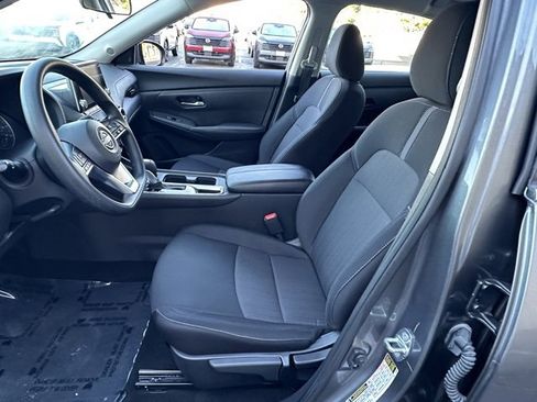 Certified 2024 Nissan Sentra SV image 25