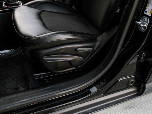 Used 2019 Jeep Compass Altitude image 29