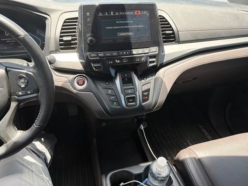 Used 2024 Honda Odyssey EX-L image 16