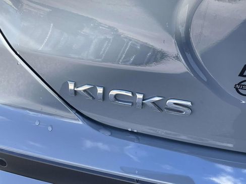 Used 2024 Nissan Kicks SV image 9