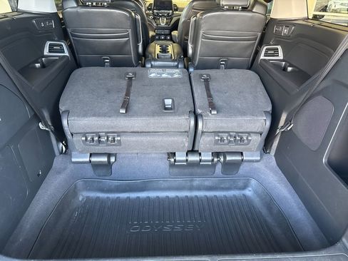 Used 2021 Honda Odyssey Elite image 15
