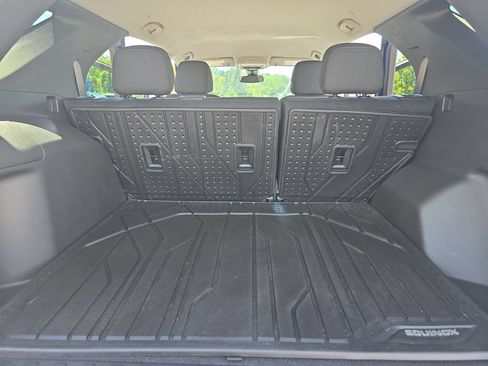 Certified 2023 Chevrolet Equinox LT AWD/4WD image 13