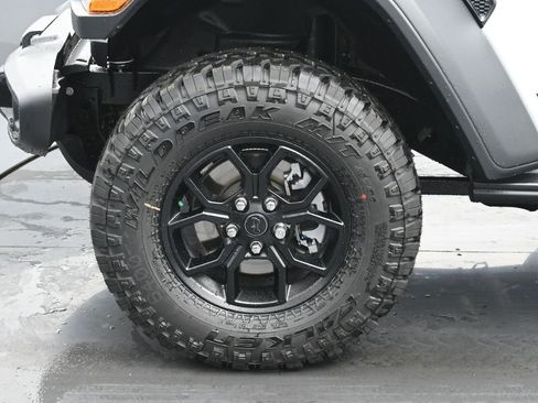 New 2025 Jeep Wrangler Willys image 36