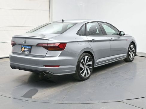 Used 2019 Volkswagen Jetta GLI image 25