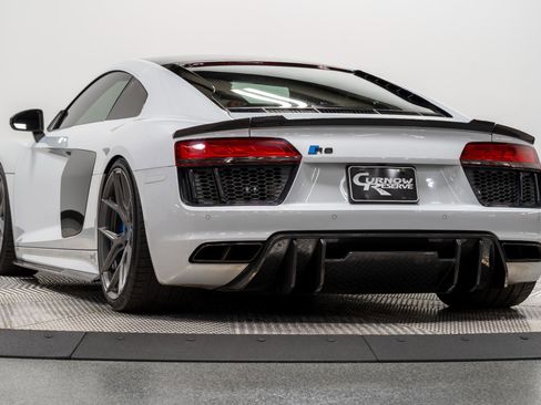 Used 2017 Audi R8 V10 plus w/ Full Leather Package image 13