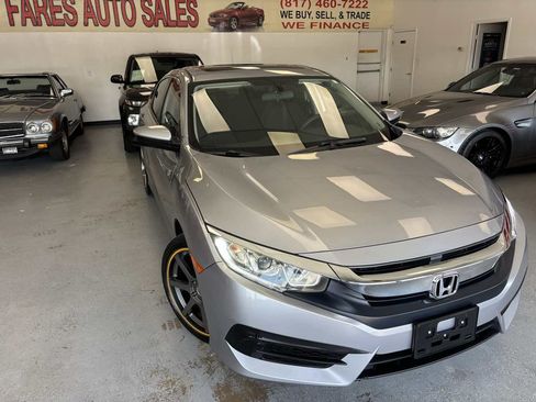 Used 2016 Honda Civic EX image 5