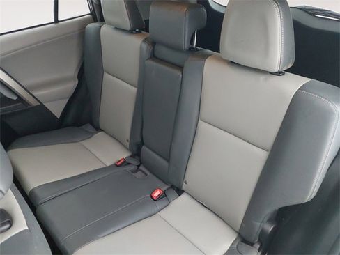 Used 2013 Toyota RAV4 Limited image 13
