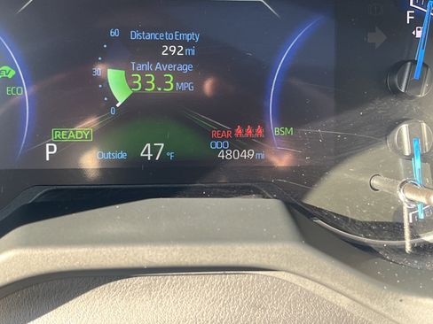 Certified 2023 Toyota RAV4 XLE Premium image 24