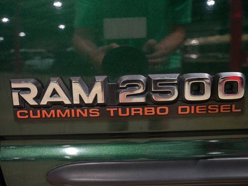 Used 1998 Dodge Ram 2500 Truck 2WD Quad Cab image 22