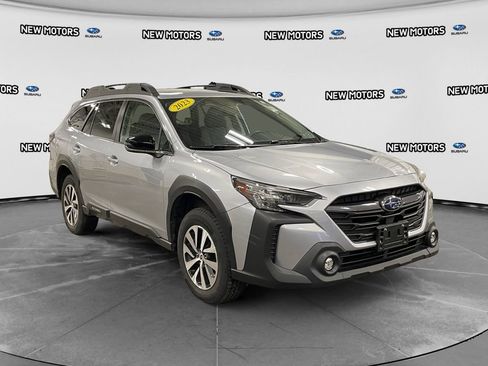 Certified 2023 Subaru Outback Premium w/ Popular Package #1 AWD/4WD image 7