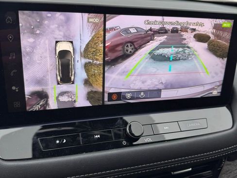 Used 2026 Nissan Rogue Platinum w/ Platinum Premium Package image 21