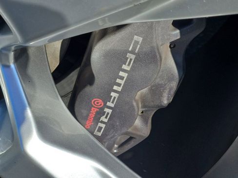 Used 2017 Chevrolet Camaro SS RWD image 18