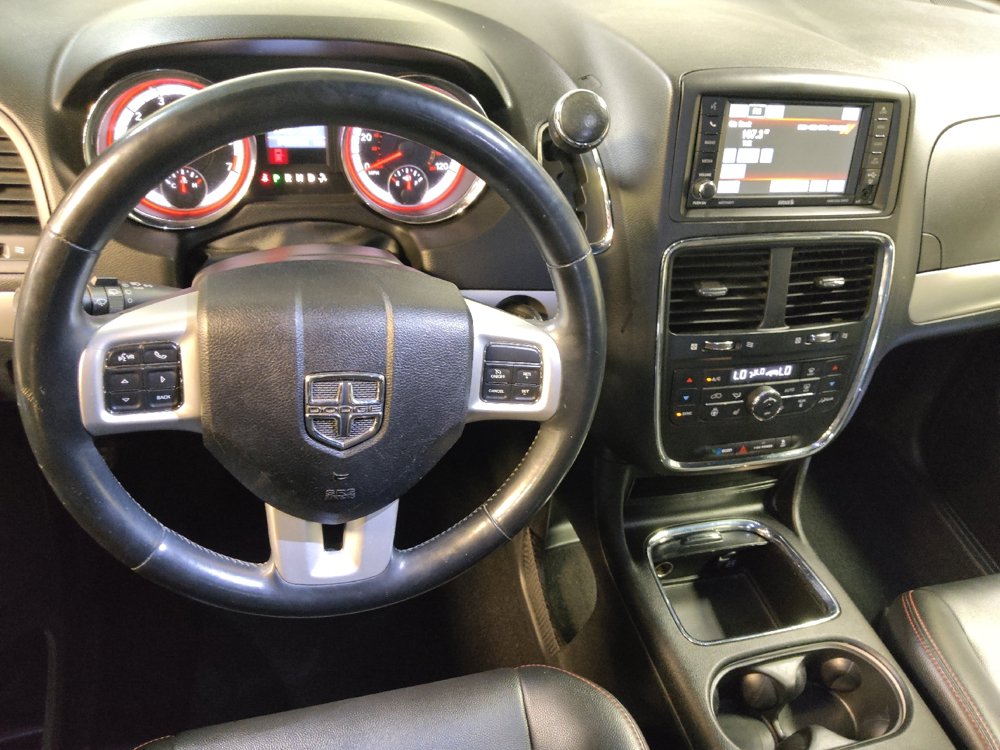 Used 2019 Dodge Grand Caravan GT FWD image 22