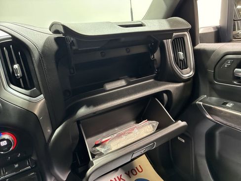 Used 2020 Chevrolet Silverado 2500 LTZ w/ LTZ Premium Package image 31