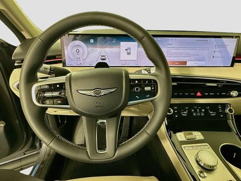 New 2027 Genesis GV70 2.5T AWD/4WD image 10