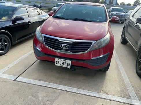 Used 2012 Kia Sportage LX FWD image 2