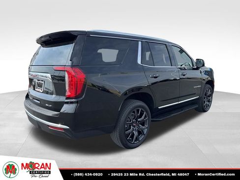 Used 2024 GMC Yukon SLT w/ SLT Luxury Package AWD/4WD image 5