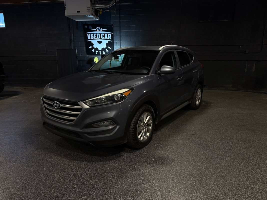 Used 2017 Hyundai Tucson SE w/ SE Popular Package 02 AWD/4WD image 1