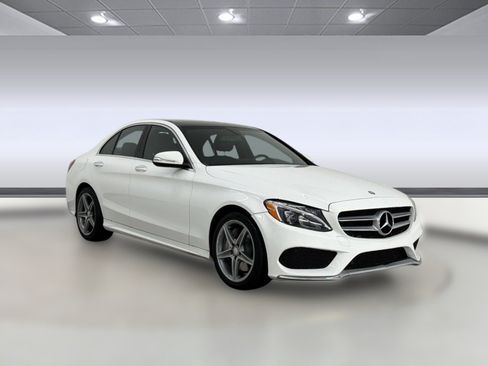 Used 2015 Mercedes-Benz C 300 4MATIC Sedan image 7